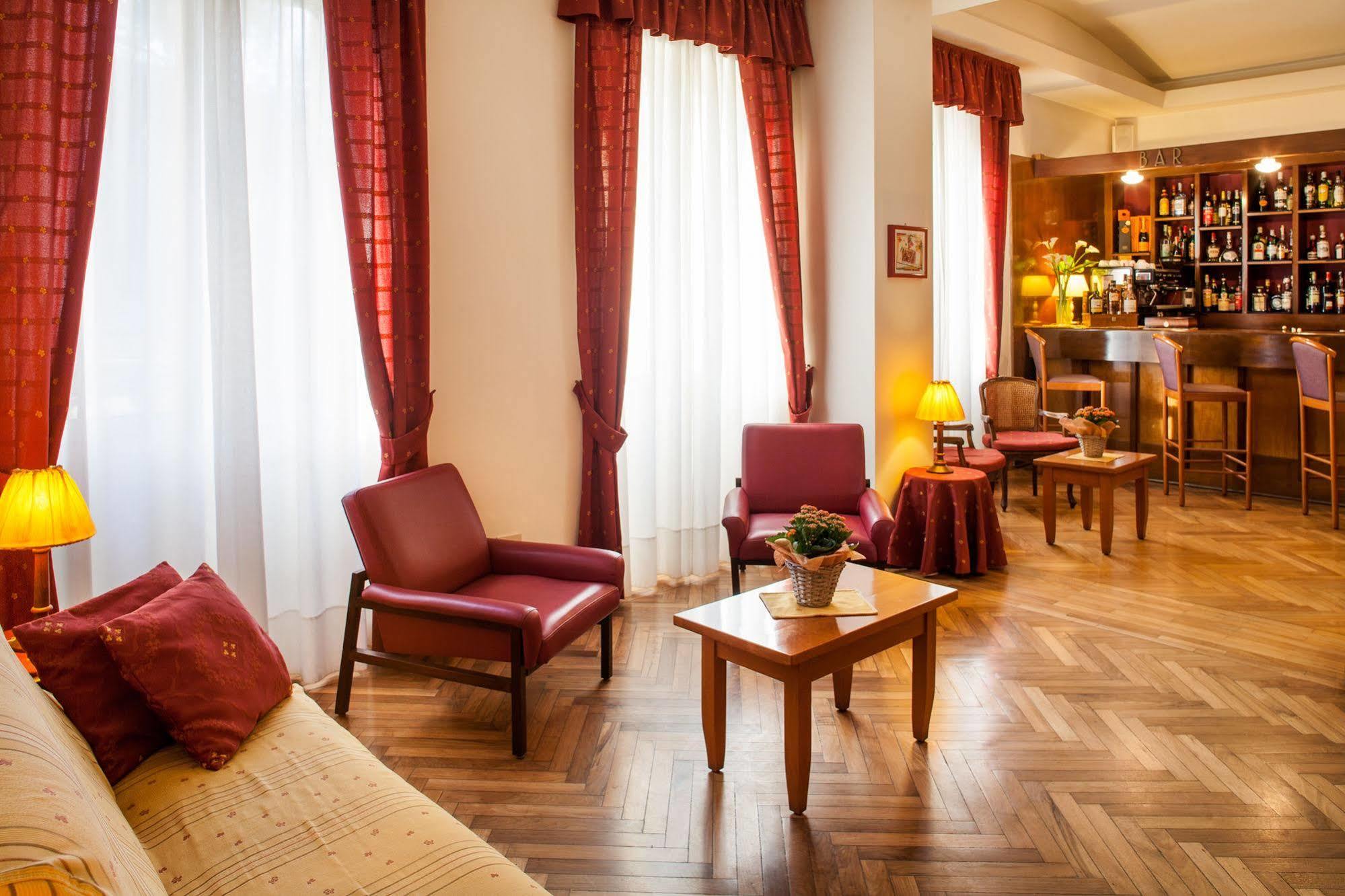 דיאנו מרינה Hotel Eden Park מראה חיצוני תמונה